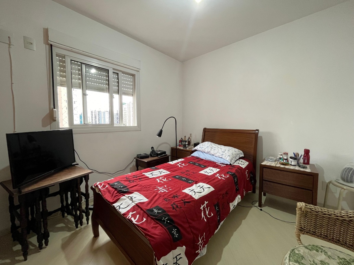 Apartamento à venda com 3 quartos, 86m² - Foto 12