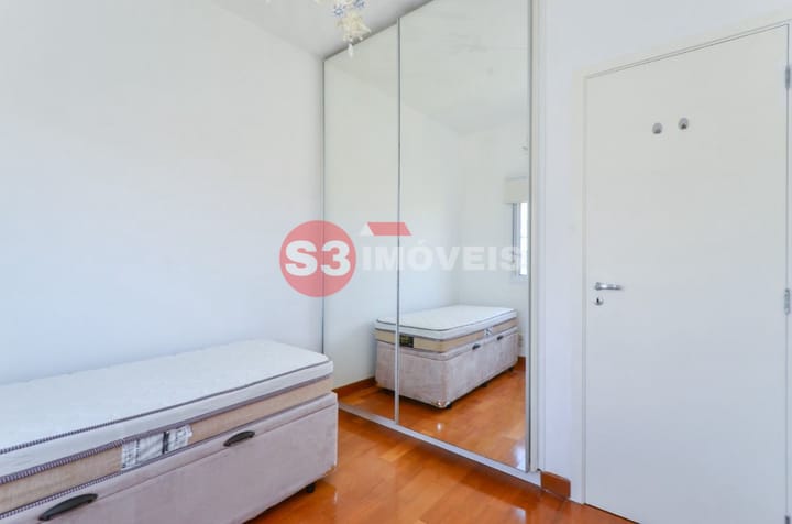 Apartamento à venda com 3 quartos, 107m² - Foto 17