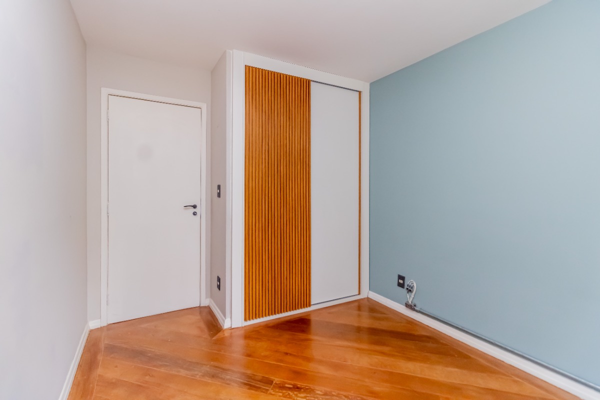 Apartamento à venda com 3 quartos, 112m² - Foto 16