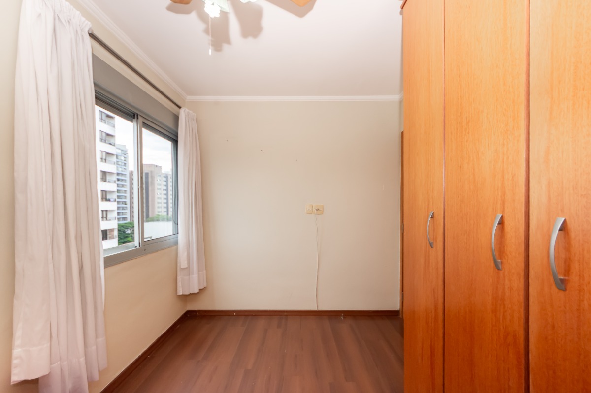 Apartamento à venda com 2 quartos, 70m² - Foto 16