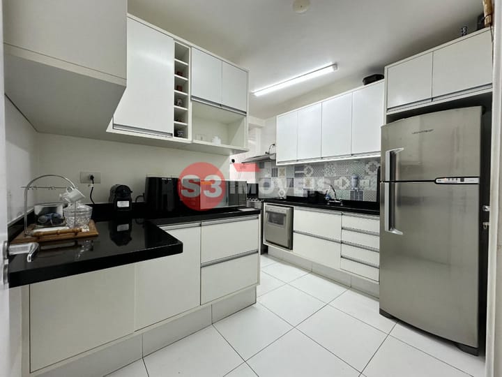 Apartamento à venda com 3 quartos, 95m² - Foto 10