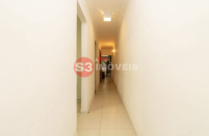 Casa à venda com 4 quartos, 150m² - Foto 14