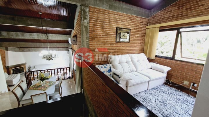 Casa à venda com 3 quartos, 245m² - Foto 21