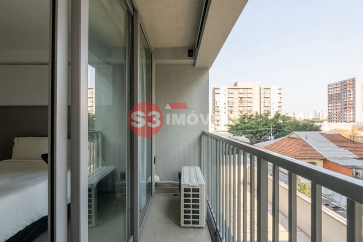 Apartamento à venda com 1 quarto, 28m² - Foto 11