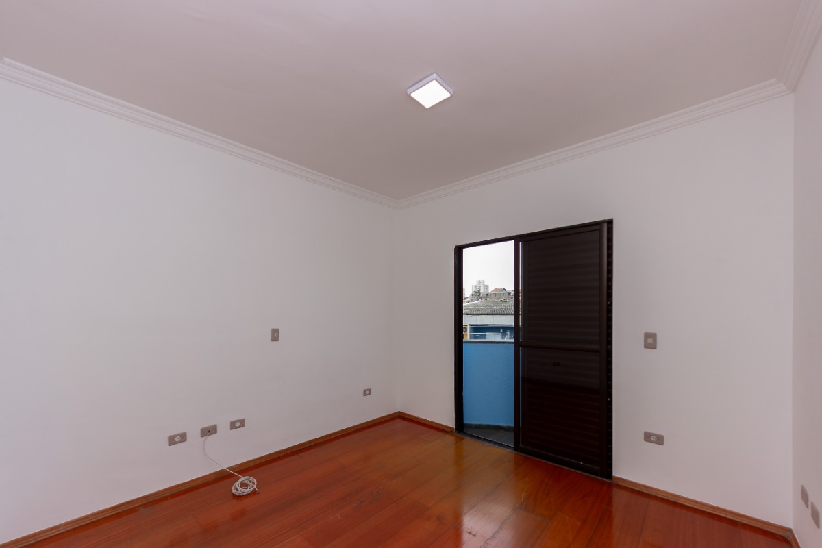 Casa à venda com 2 quartos, 99m² - Foto 4