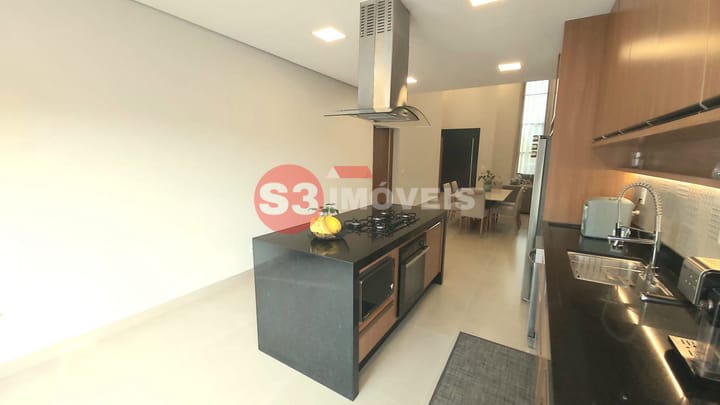 Casa de Condomínio à venda com 4 quartos, 310m² - Foto 18