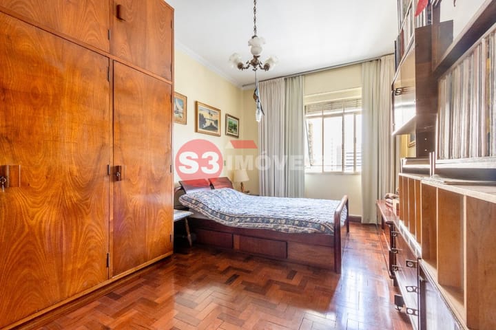 Apartamento à venda com 3 quartos, 212m² - Foto 9