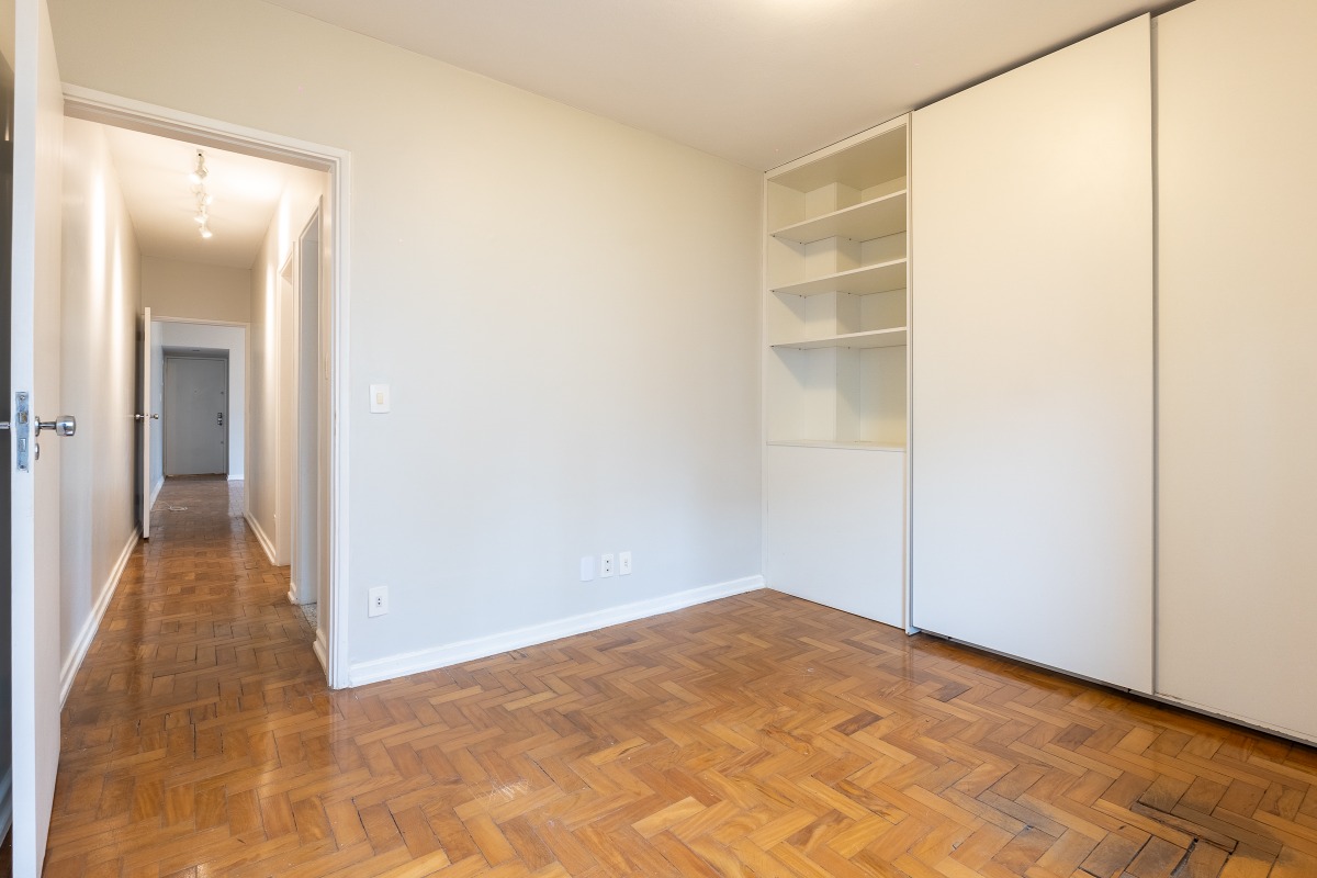 Apartamento à venda com 2 quartos, 82m² - Foto 30