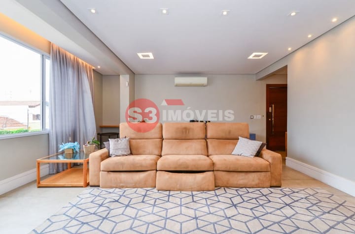 Casa à venda com 3 quartos, 259m² - Foto 4