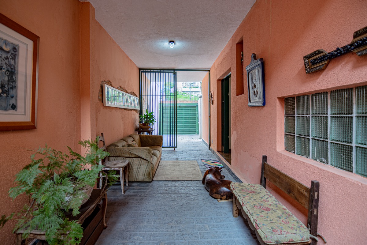 Casa à venda com 4 quartos, 250m² - Foto 73