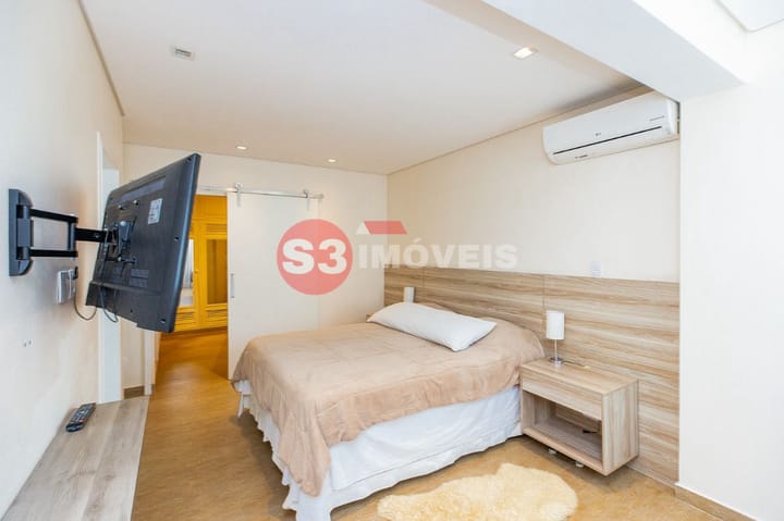 Casa à venda com 4 quartos, 390m² - Foto 45