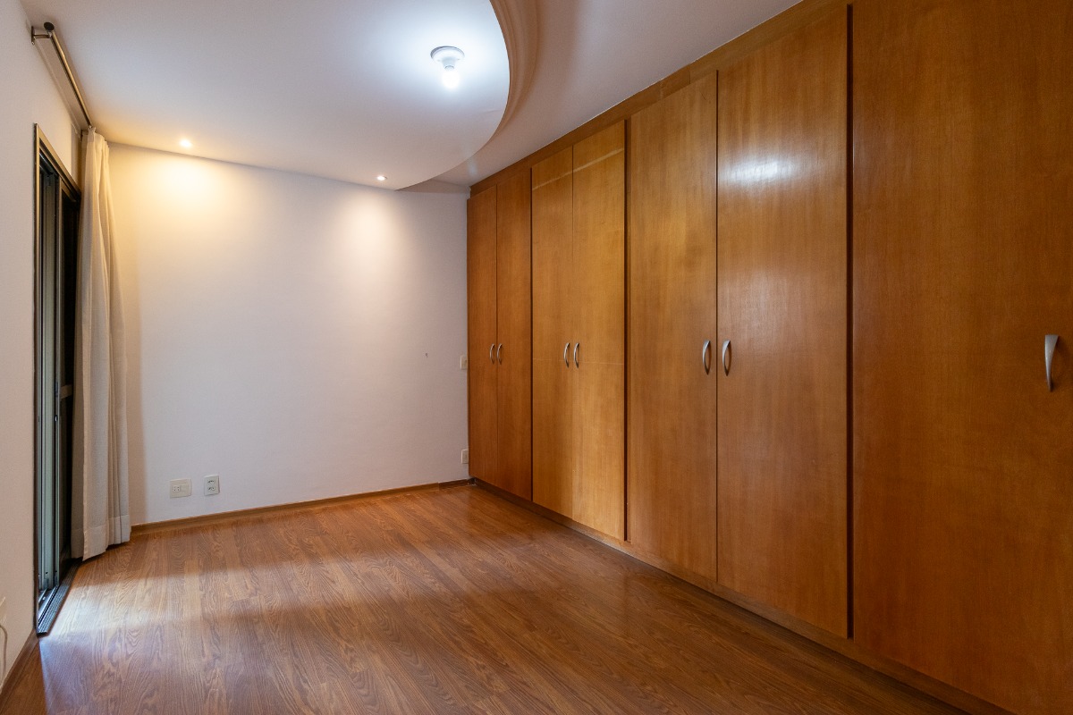 Apartamento à venda com 3 quartos, 110m² - Foto 21