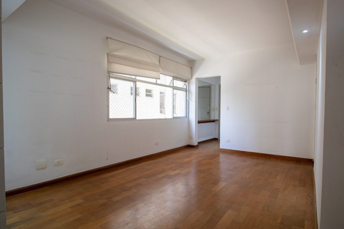 Apartamento à venda com 2 quartos, 83m² - Foto 2