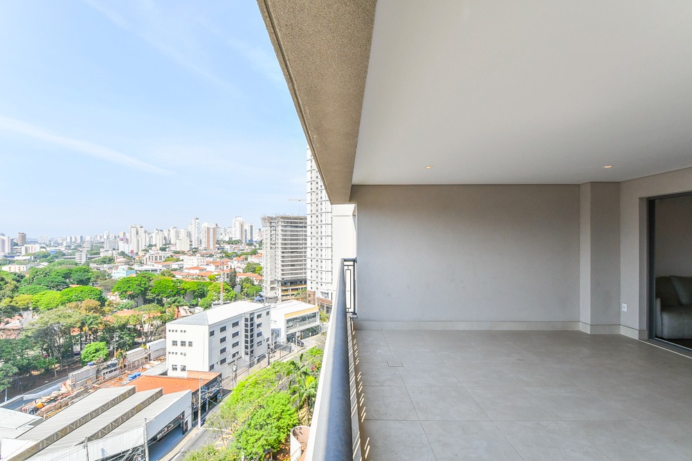 Apartamento à venda com 3 quartos, 147m² - Foto 12