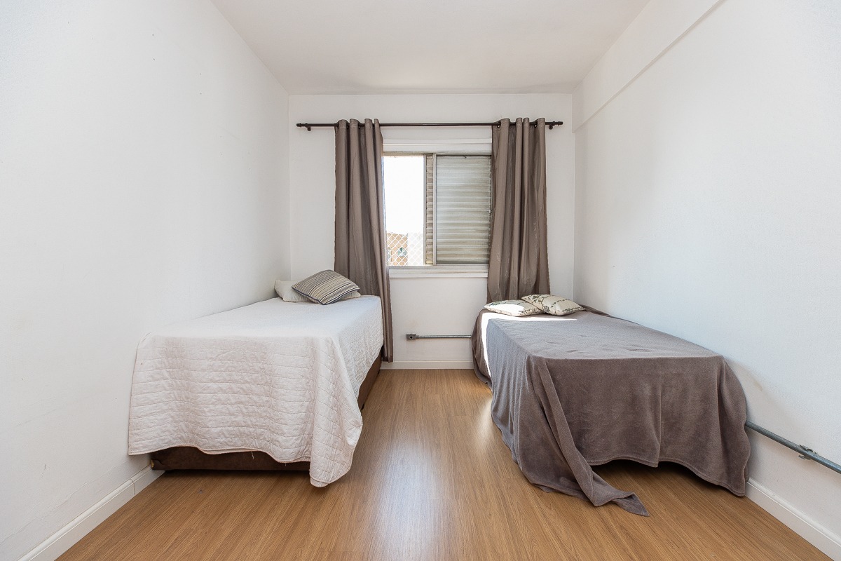 Apartamento à venda com 2 quartos, 77m² - Foto 17