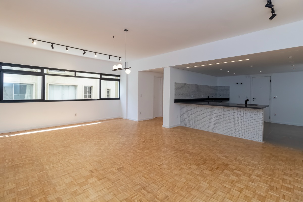 Apartamento à venda com 3 quartos, 220m² - Foto 32