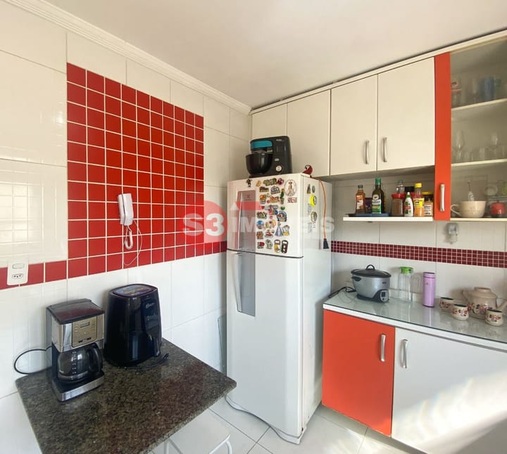 Apartamento à venda com 2 quartos, 61m² - Foto 9