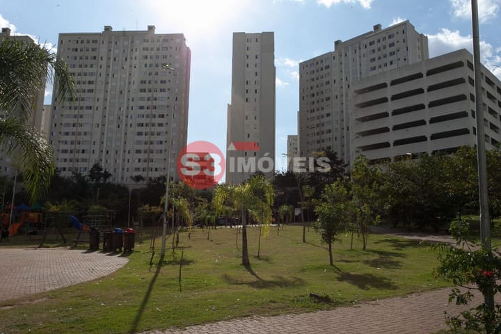 Apartamento à venda com 2 quartos, 43m² - Foto 31