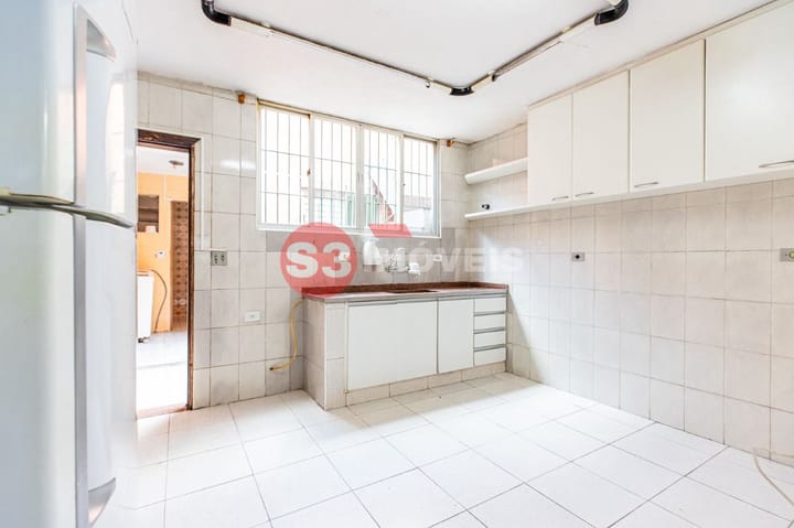 Casa à venda com 3 quartos, 120m² - Foto 9