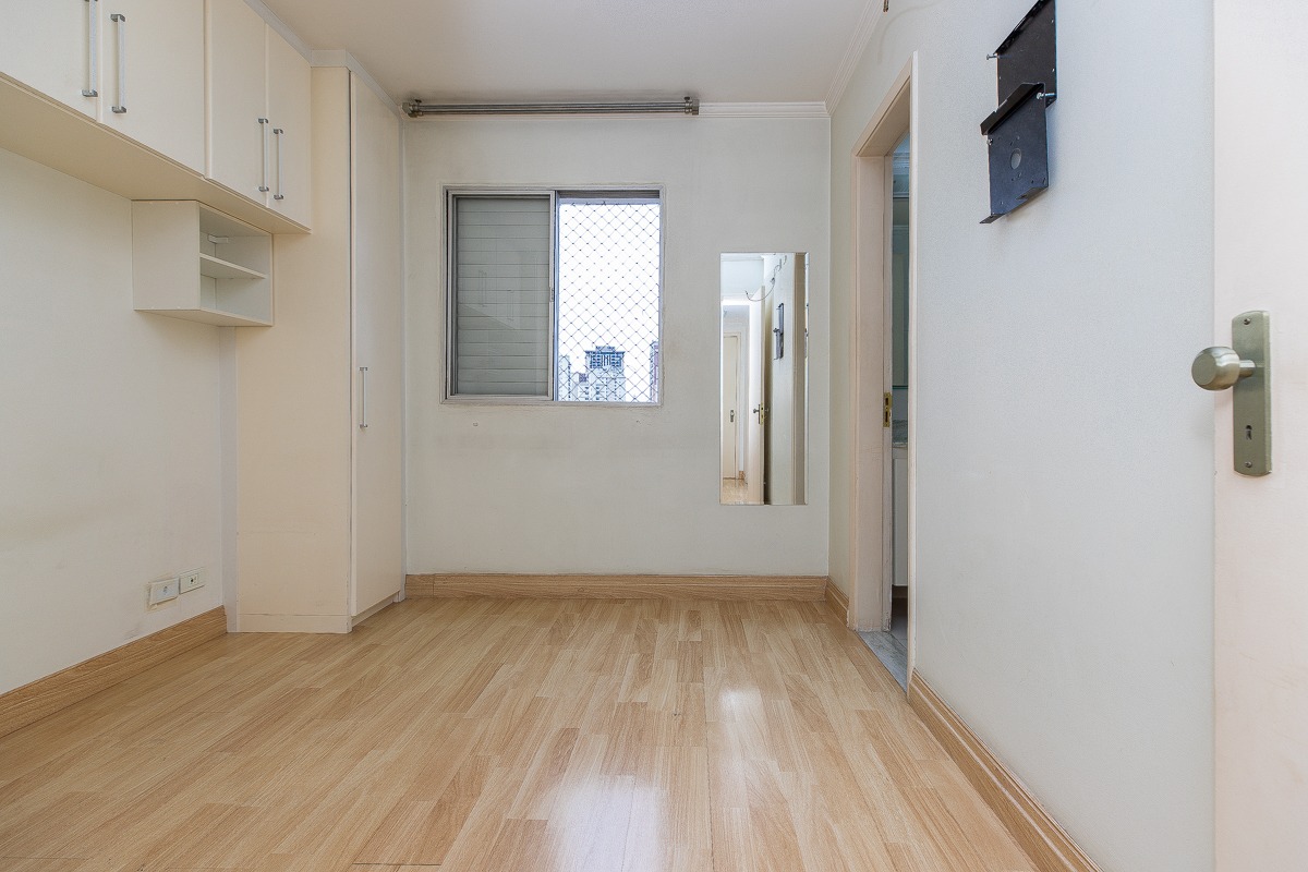 Apartamento à venda com 3 quartos, 85m² - Foto 17