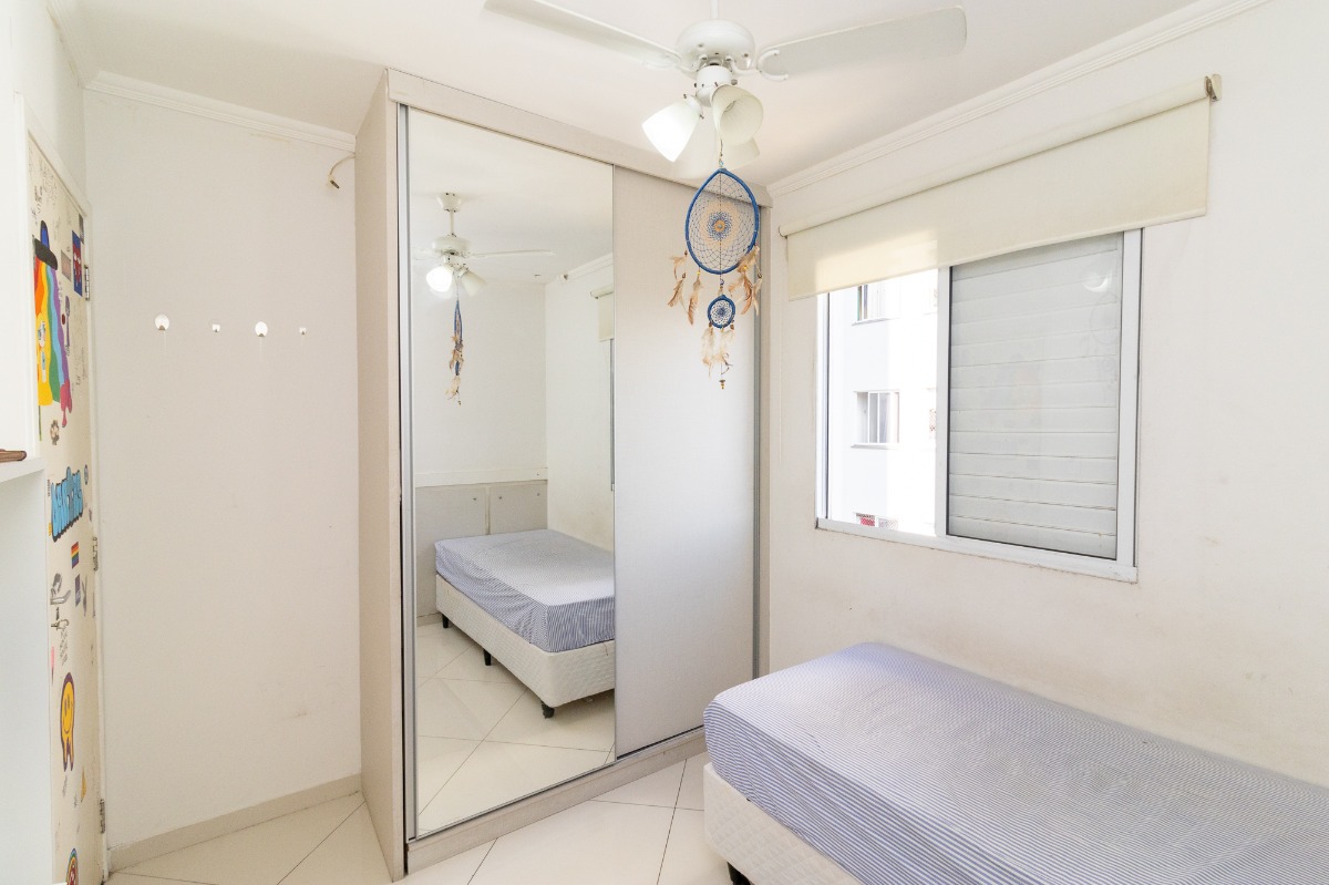 Apartamento à venda com 2 quartos, 48m² - Foto 16