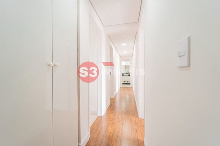 Apartamento à venda com 4 quartos, 146m² - Foto 8