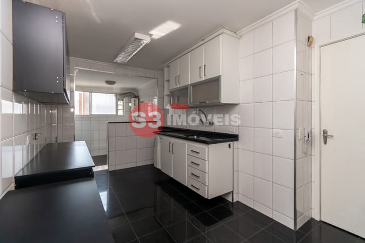 Apartamento à venda com 2 quartos, 72m² - Foto 18