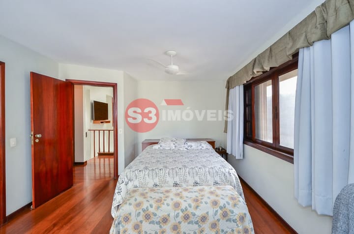 Casa à venda com 4 quartos, 422m² - Foto 27