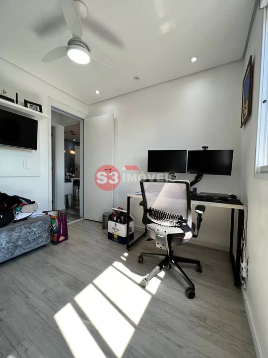 Apartamento à venda com 2 quartos, 62m² - Foto 16