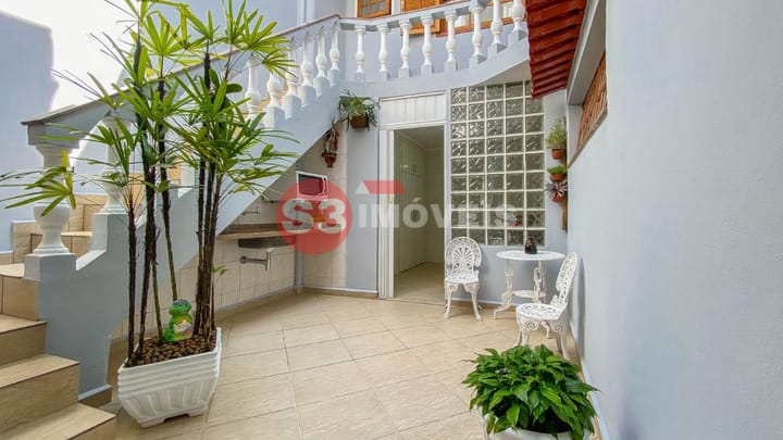 Casa à venda com 5 quartos, 275m² - Foto 17