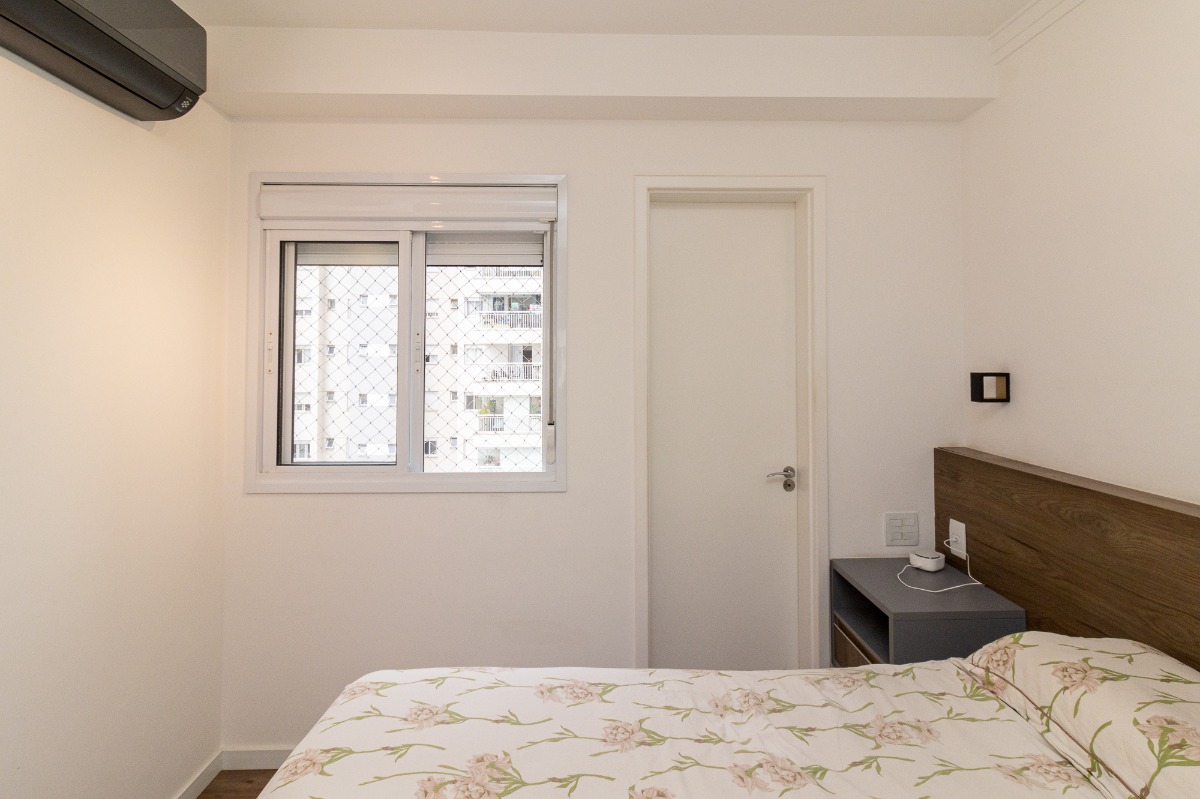 Apartamento à venda com 2 quartos, 70m² - Foto 28