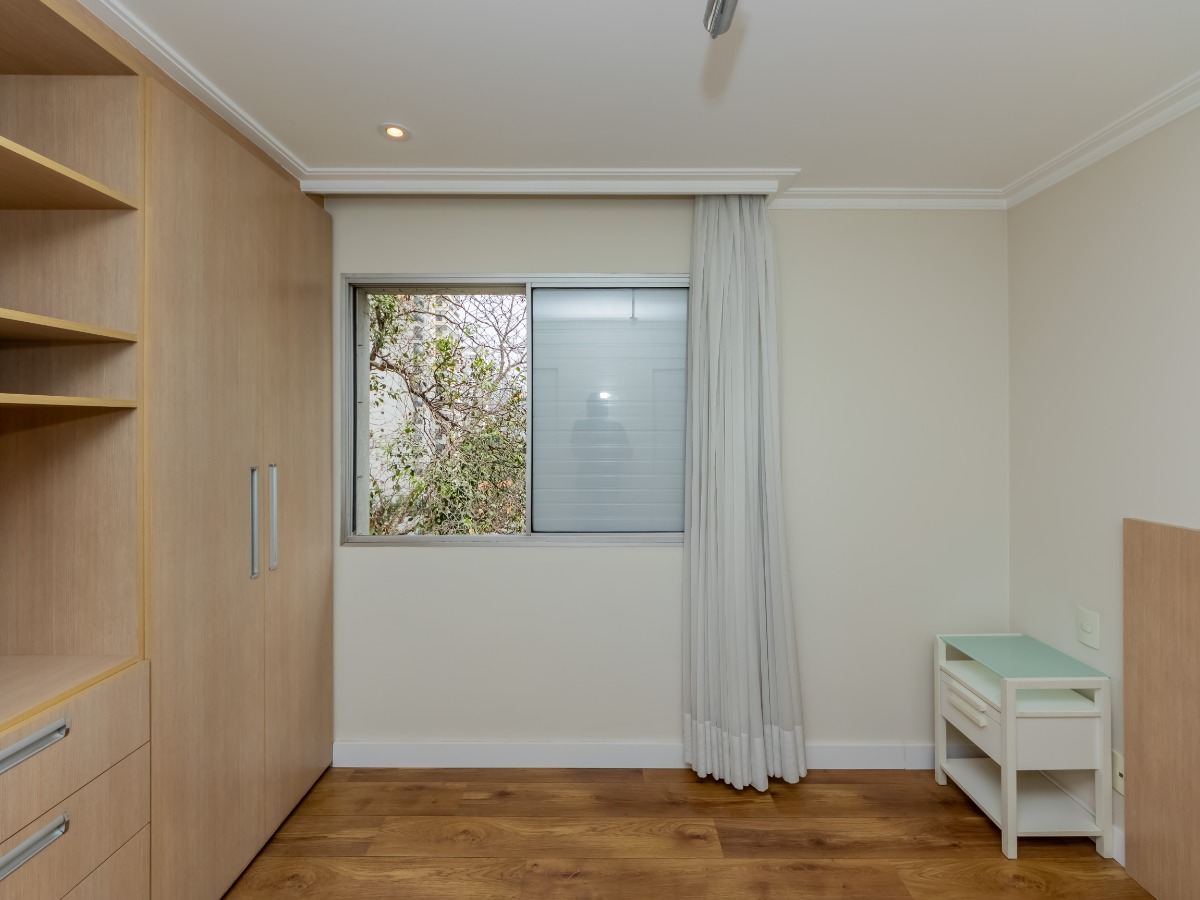 Apartamento à venda com 3 quartos, 90m² - Foto 18