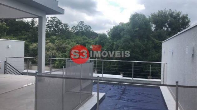 Casa de Condomínio à venda com 3 quartos, 250m² - Foto 18