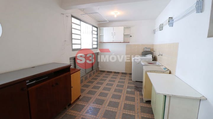 Casa à venda com 3 quartos, 250m² - Foto 28