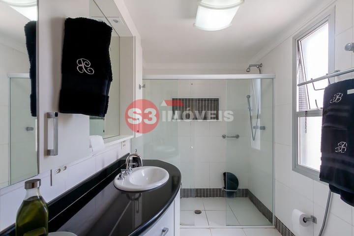 Apartamento à venda com 3 quartos, 136m² - Foto 14