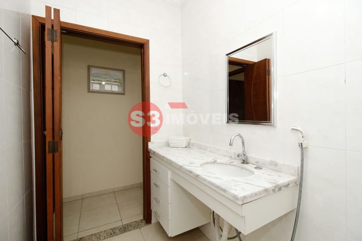 Casa à venda com 2 quartos, 94m² - Foto 9