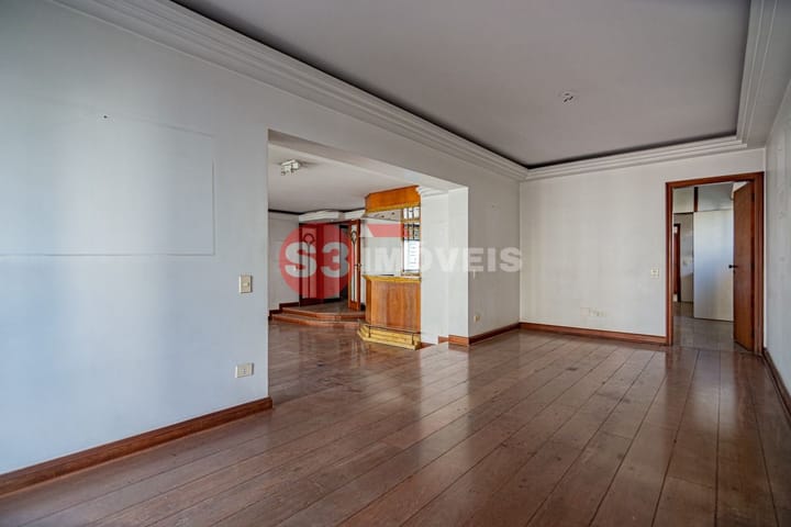 Apartamento à venda com 4 quartos, 253m² - Foto 9