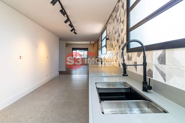 Apartamento à venda com 3 quartos, 212m² - Foto 13