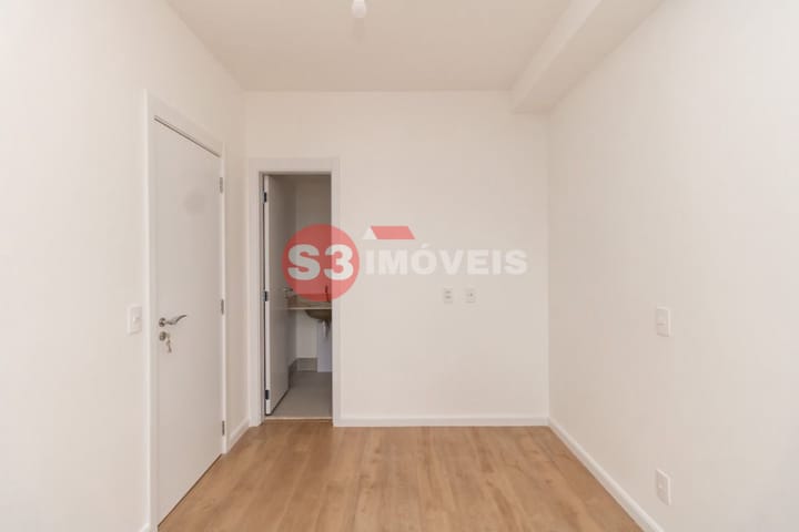 Cobertura à venda com 4 quartos, 240m² - Foto 16