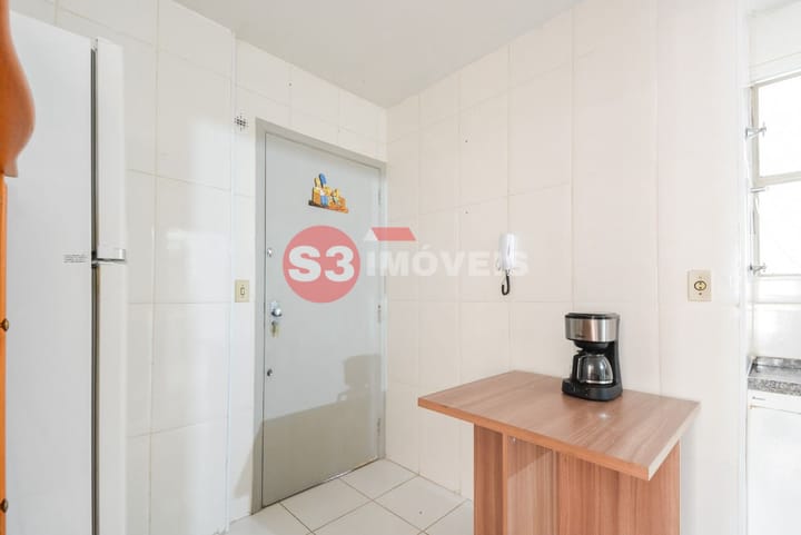 Apartamento à venda com 2 quartos, 84m² - Foto 18