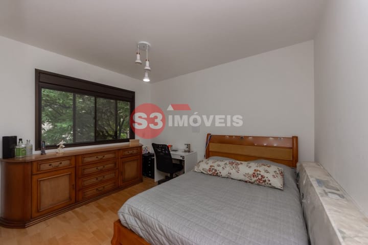 Apartamento à venda com 4 quartos, 208m² - Foto 13