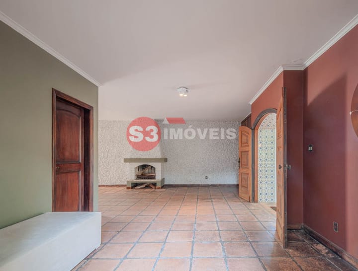 Casa à venda com 4 quartos, 216m² - Foto 11