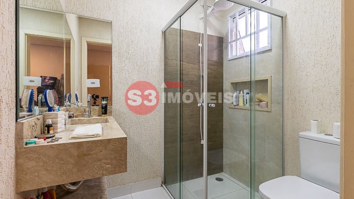 Casa à venda com 4 quartos, 300m² - Foto 56