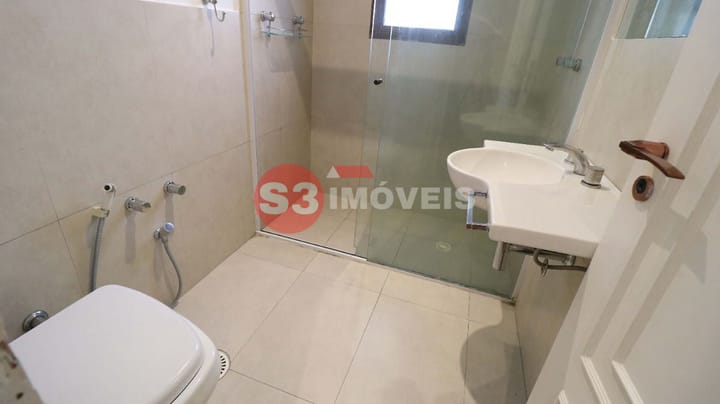 Apartamento à venda com 4 quartos, 227m² - Foto 31