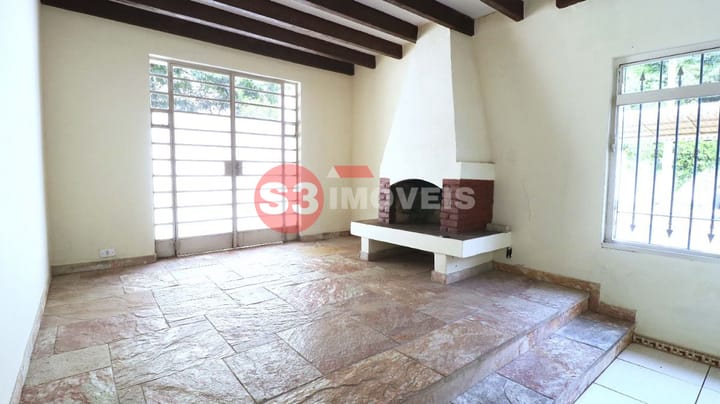 Casa à venda com 2 quartos, 140m² - Foto 5