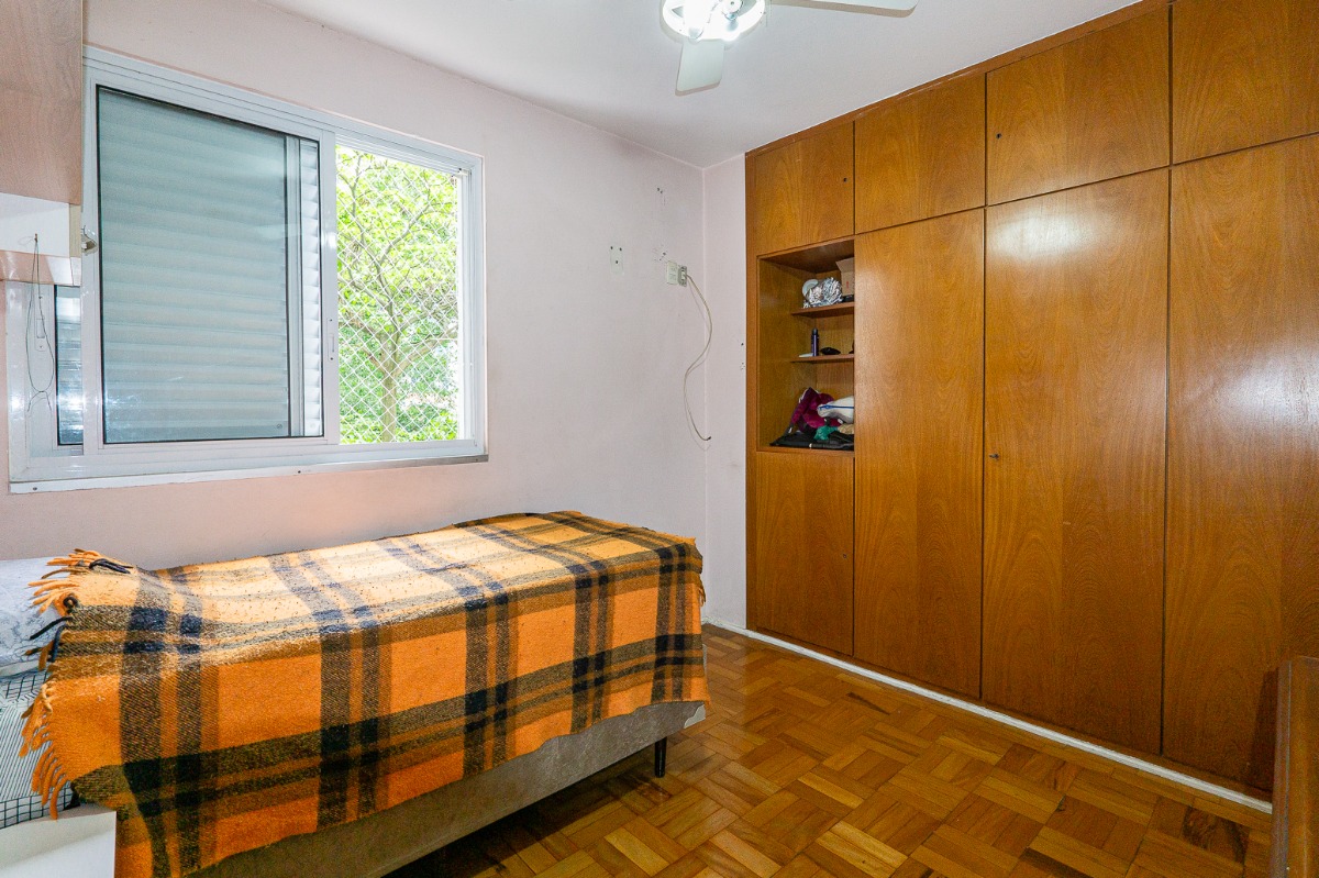 Apartamento à venda com 4 quartos, 137m² - Foto 17