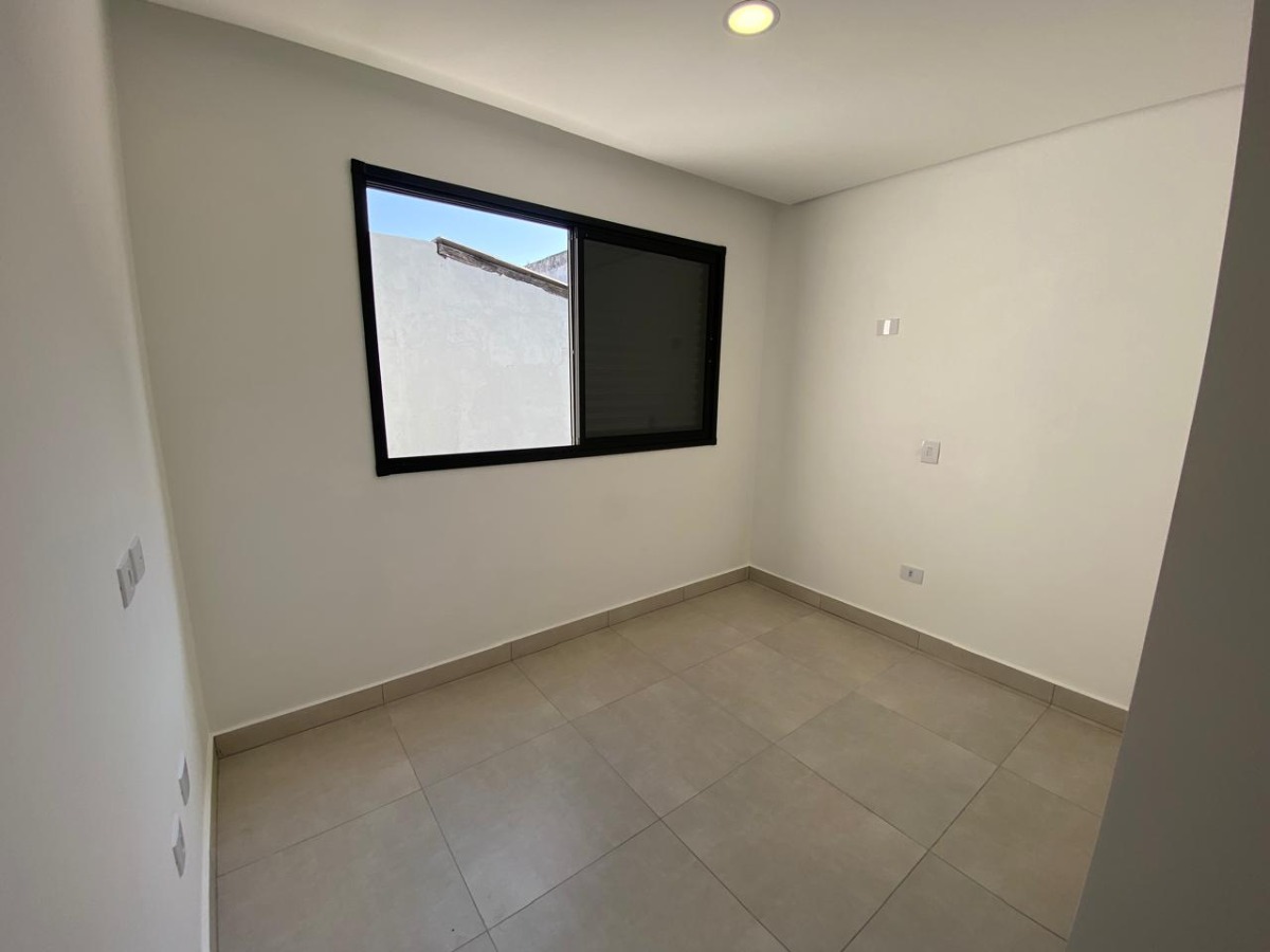 Casa à venda com 3 quartos, 135m² - Foto 14