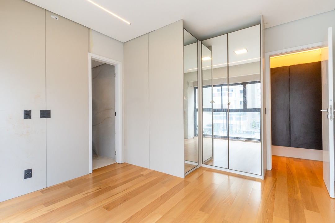 Apartamento à venda com 4 quartos, 312m² - Foto 24