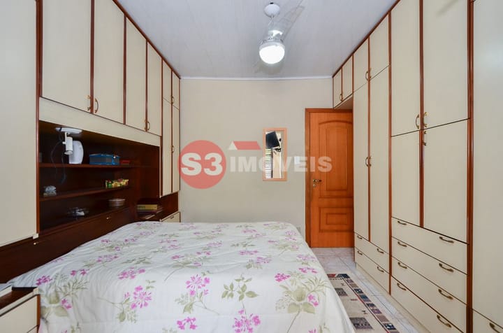 Casa à venda com 4 quartos, 248m² - Foto 28