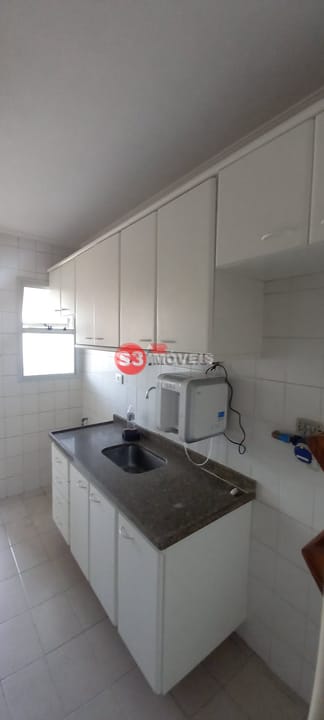 Apartamento à venda com 2 quartos, 62m² - Foto 3